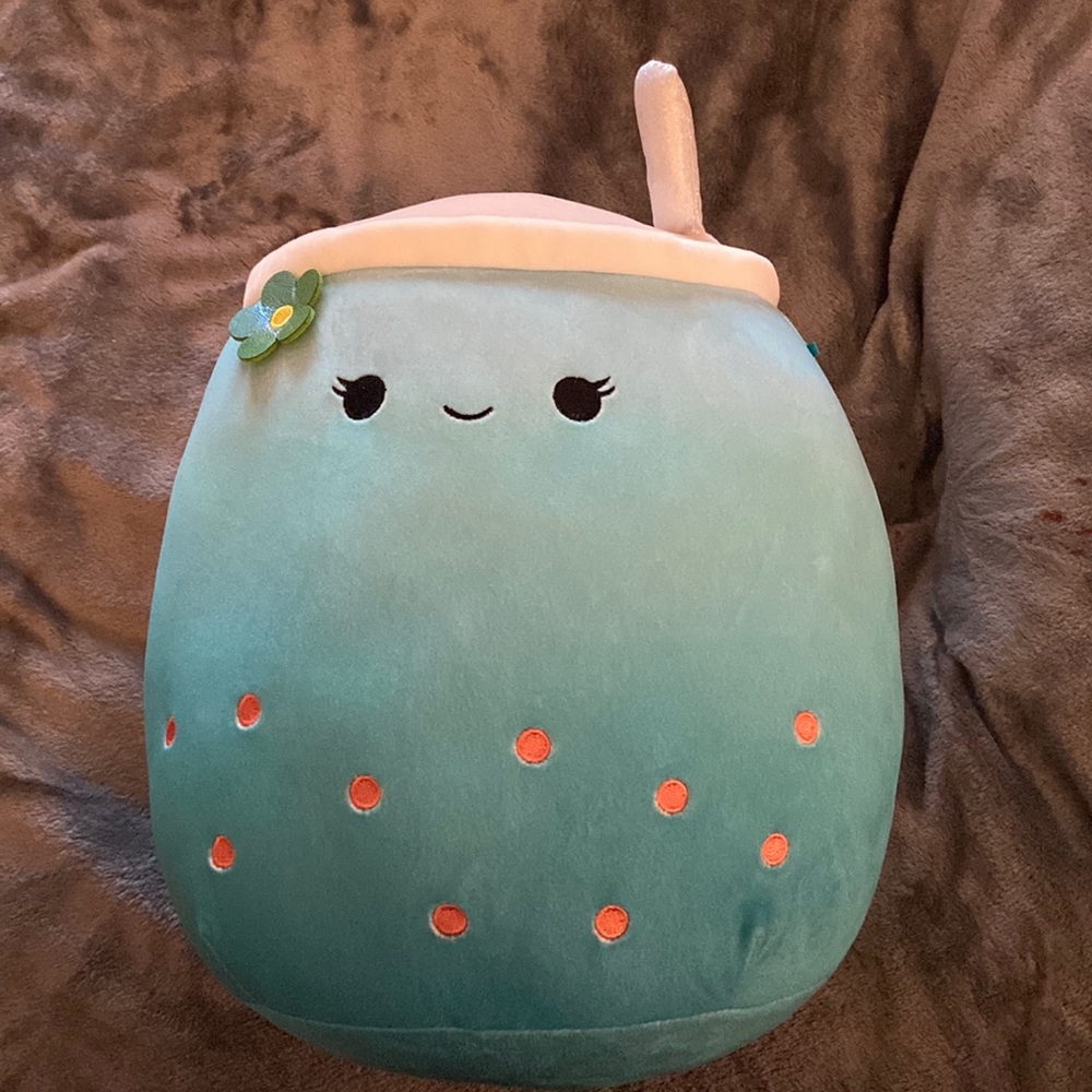 Jakarria boba squishmallow